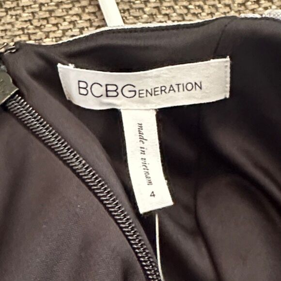 BCBGeneration Cutout Strappy Bodycon Dress Womens Size 4 Mini Shimmer Grey NWT - Picture 9 of 16